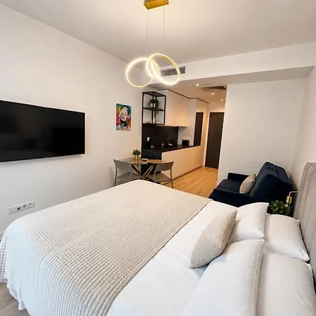 Apartment Przy Placu Wolnosci *