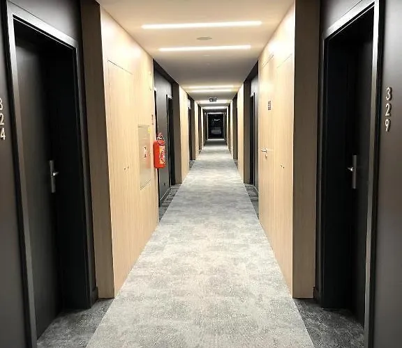 Przy Placu Wolnosci Πόζναν